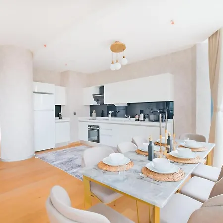 Fortis Yeni Kadikoy By Newinn * Istanbul